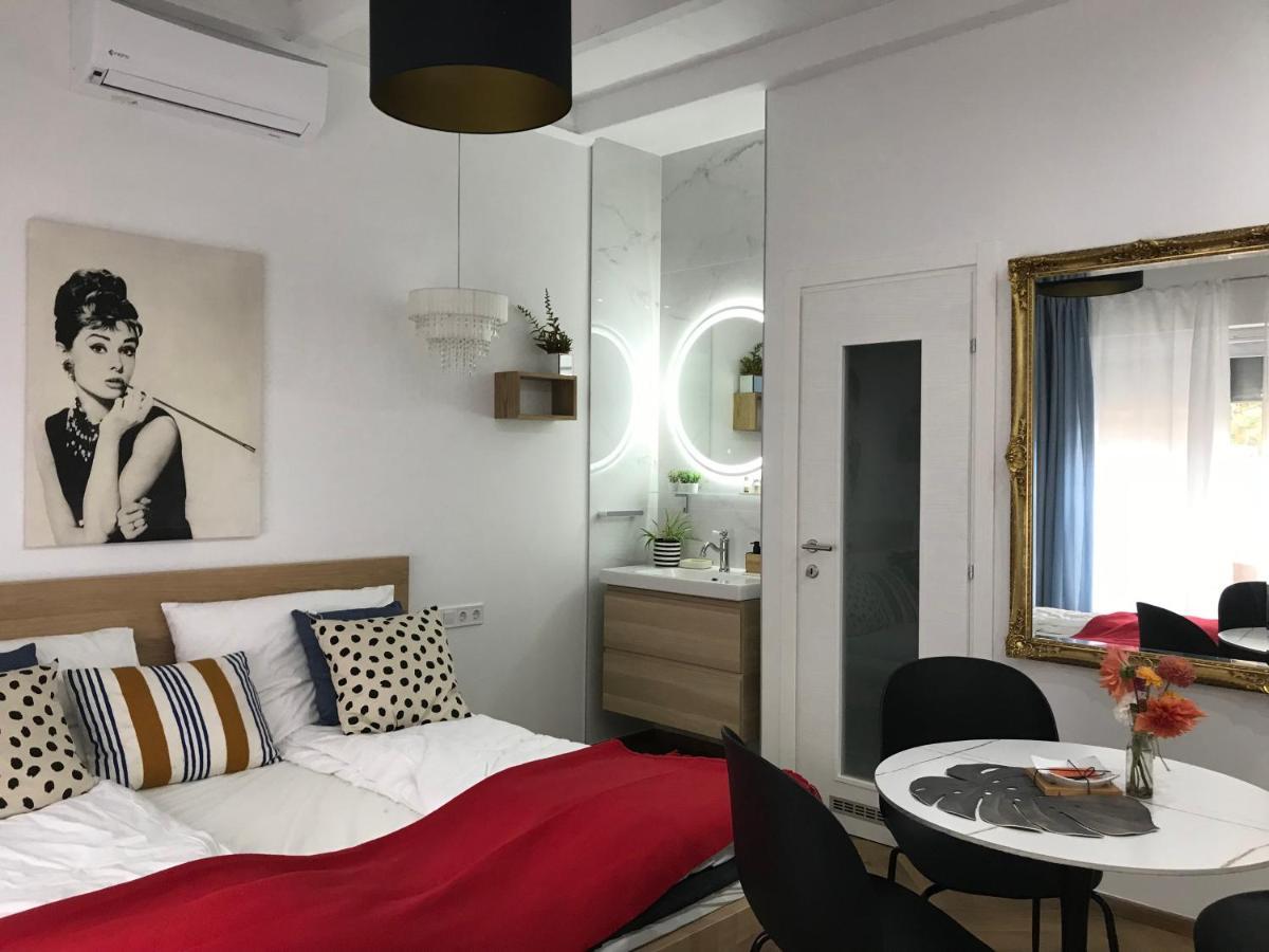Greatforest Rosehill 2 Apartman -Bmw- Ντέμπρετσεν Εξωτερικό φωτογραφία